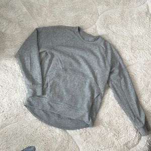 Lululemon womens pullover, size 8